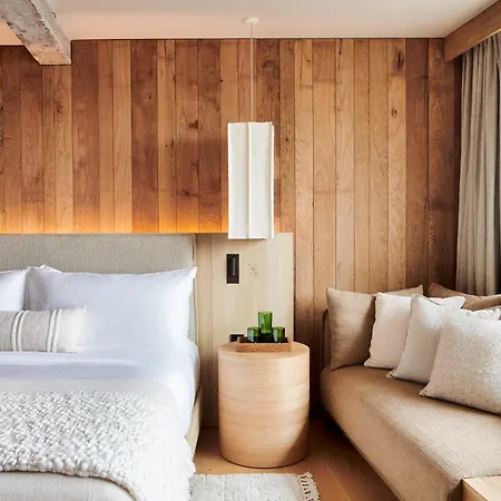 Hotel 1