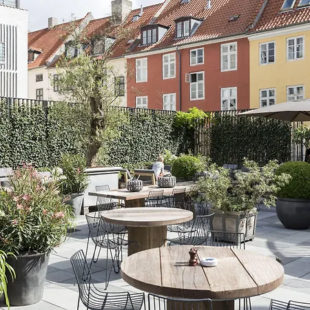 Ξενοδοχείο 1 5*