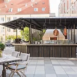 Hotel 1