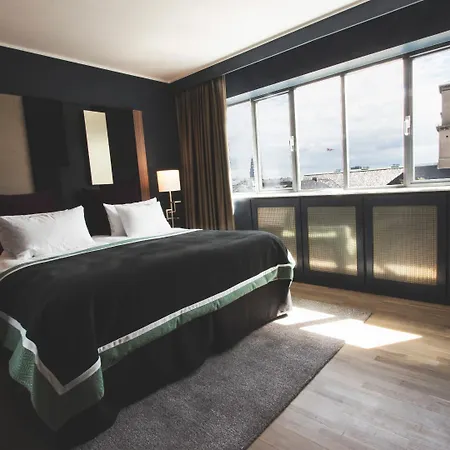 1 Hotel 5*