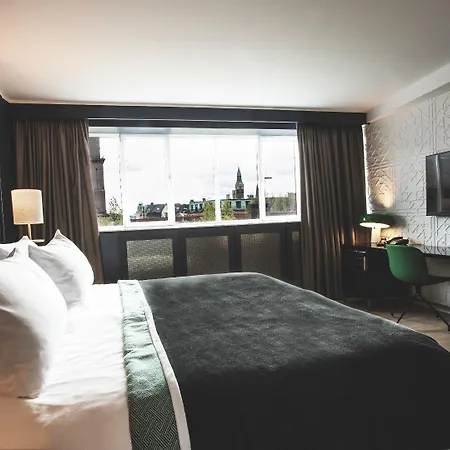 1 Hotel 5*