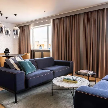 Hotel 1 5*