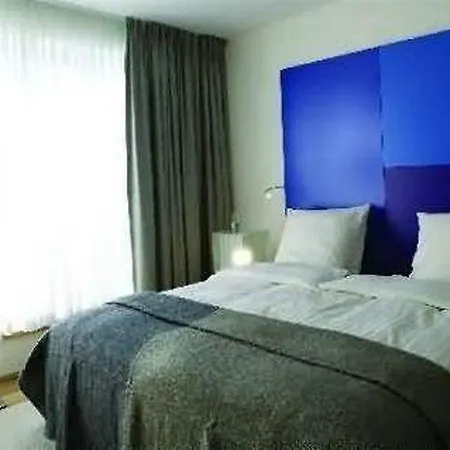 Hotel 1 5*